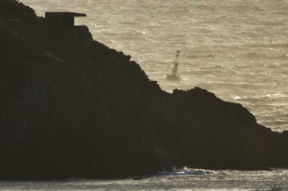 08 February 2021 - 08-35-04
When we can see the West Rock buoy we know....it's blowing a gale.
Like we didn't know already.
-----------------------
West Rock buoy at Dartmouth